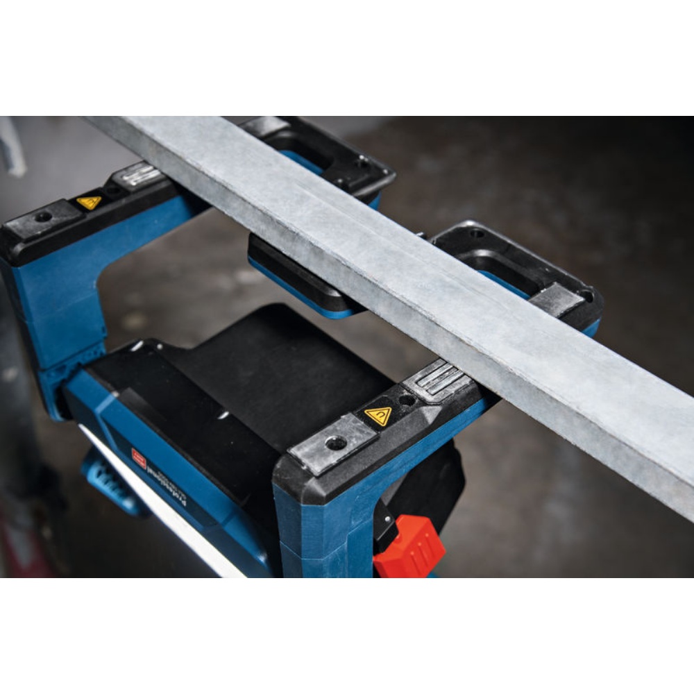 Bosch Akku-Bauleuchte GLI18V-5000 - 18V - 5000 lm - IP54 - im Karton