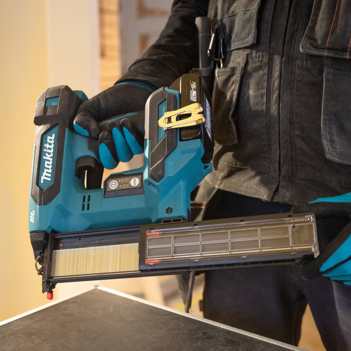 Makita Stauchkopfnagler Nagler 18V DBN501Z - 18ga 15-50mm - ohne Akku/Ladegerät