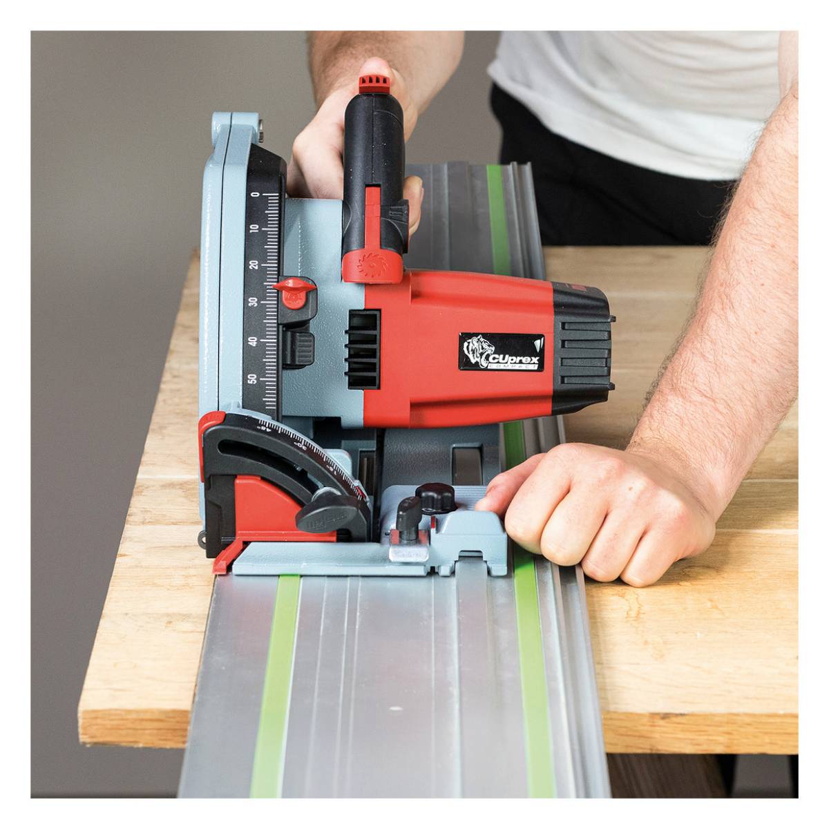 Mafell Tauchsäge MT 55 - 1400 W - 56,5 mm Schnitttiefe im MAX3