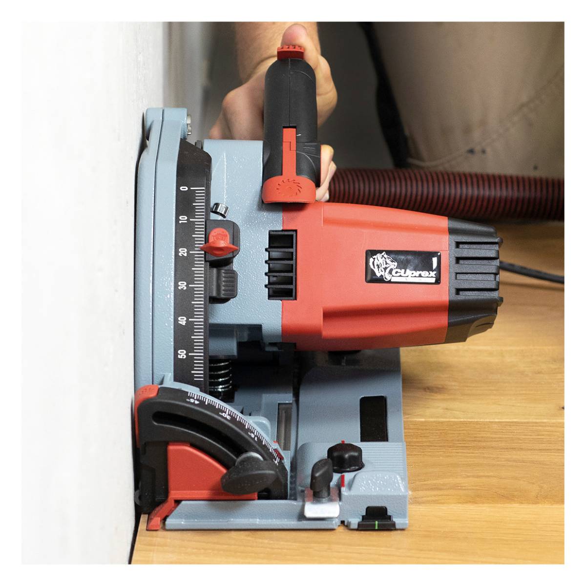 Mafell Tauchsäge MT 55 - 1400 W - 56,5 mm Schnitttiefe im MAX3