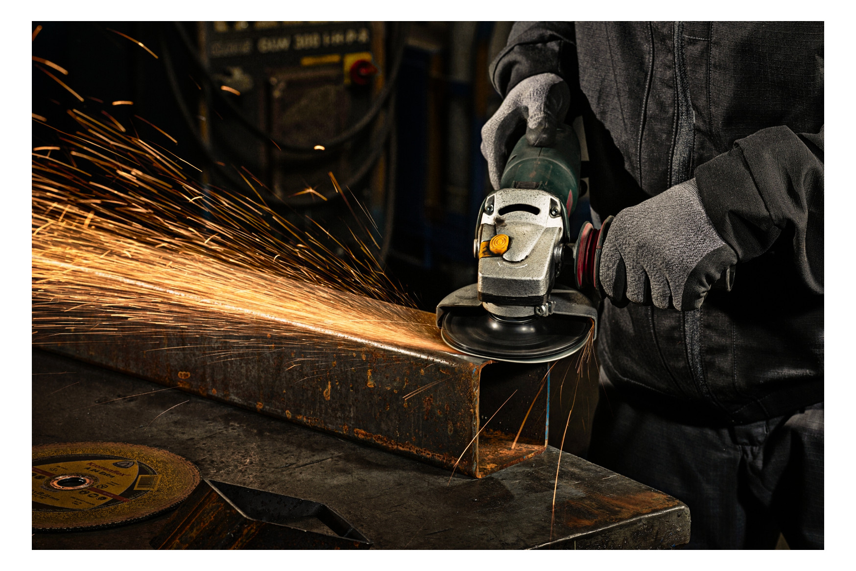 Klingspor Fiberschleifscheibe CS 561 SB - Ø 115 mm für Metall - K 40