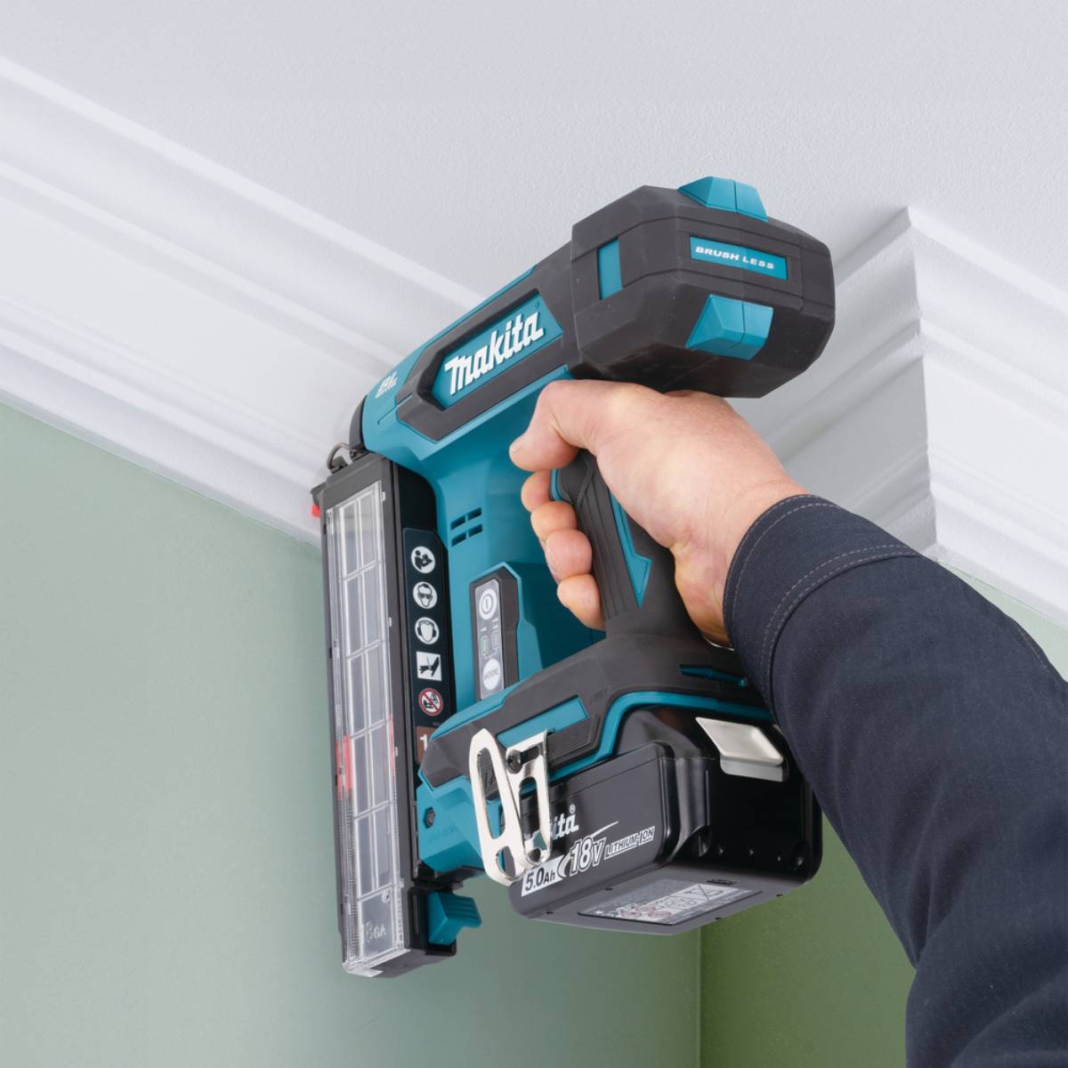 Makita Stauchkopfnagler Nagler 18V DBN501Z - 18ga 15-50mm - ohne Akku/Ladegerät