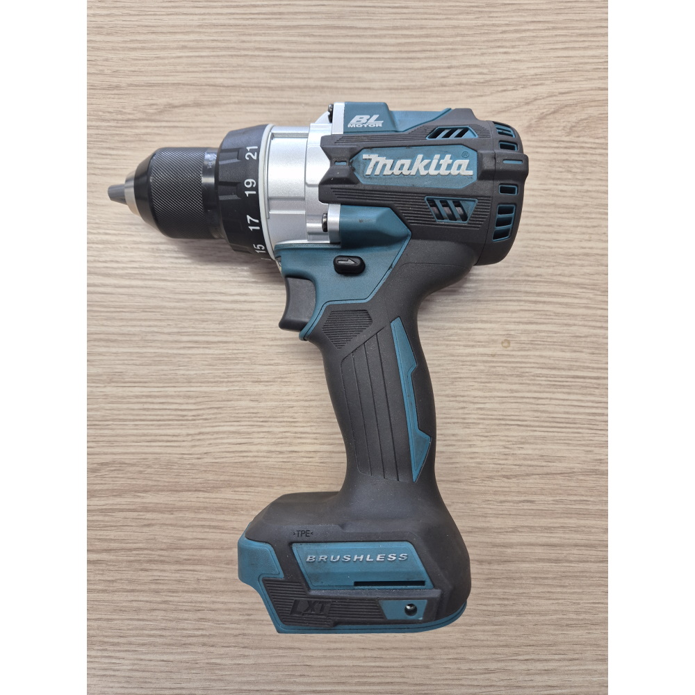 Makita Akku-Bohrschrauber 18V - DDF486Z - ohne Akku/Ladegerät - B-Ware